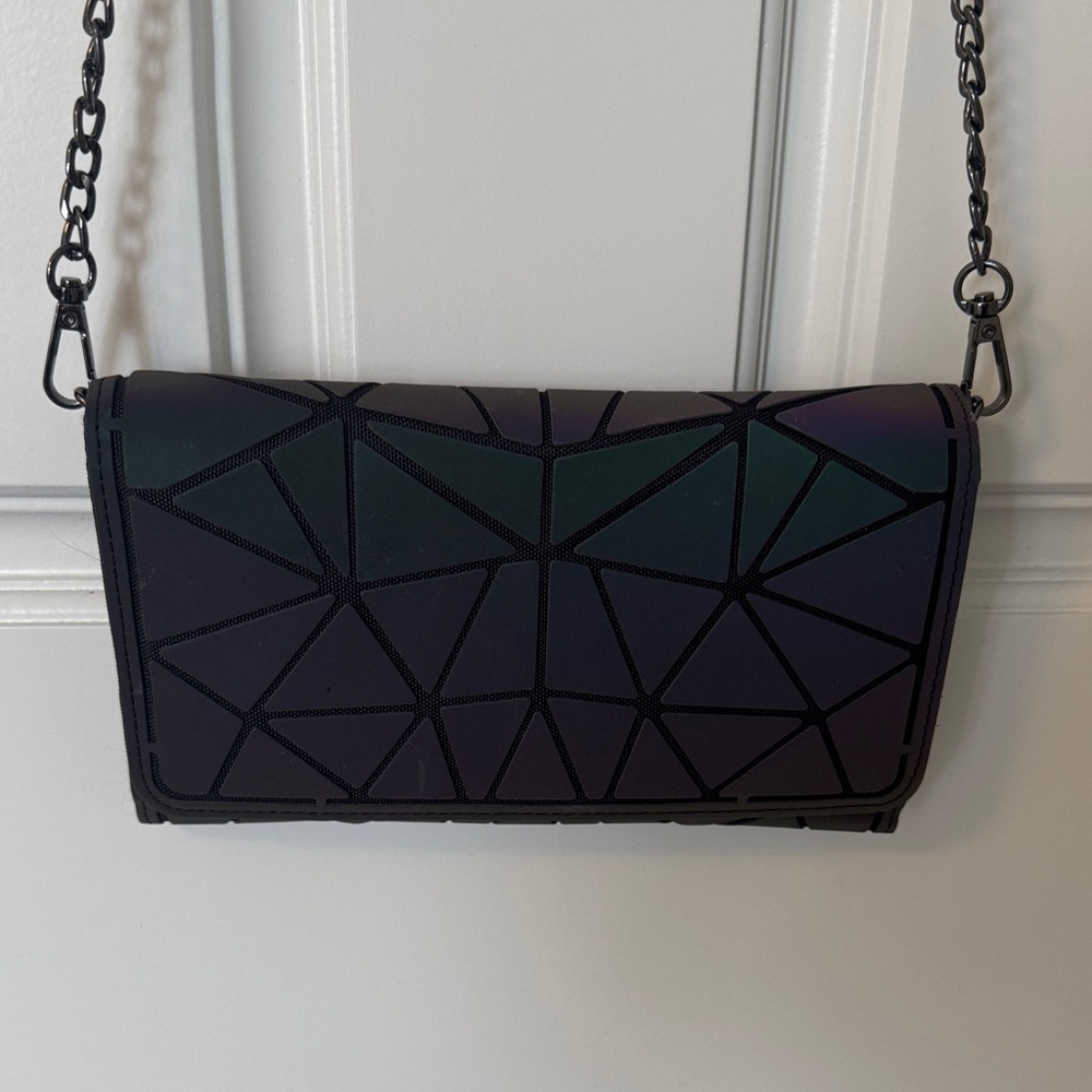 Elegant Black Geometric Crossbody Bag